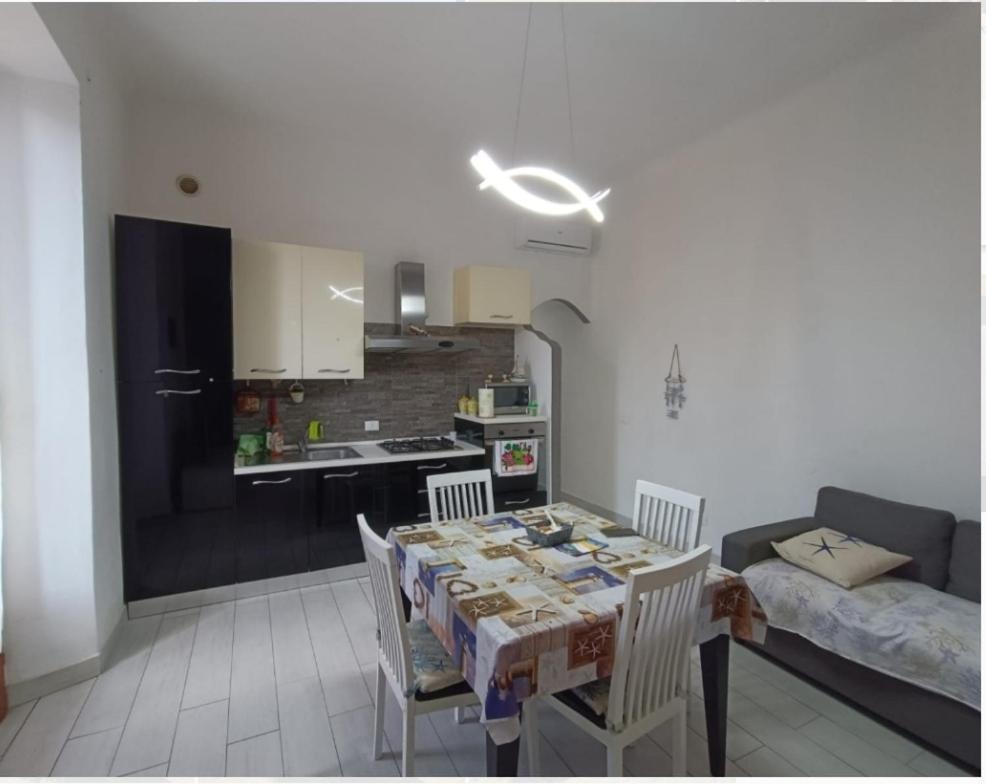 Casa Carlo Apartment ลาสเปเซีย ภายนอก รูปภาพ