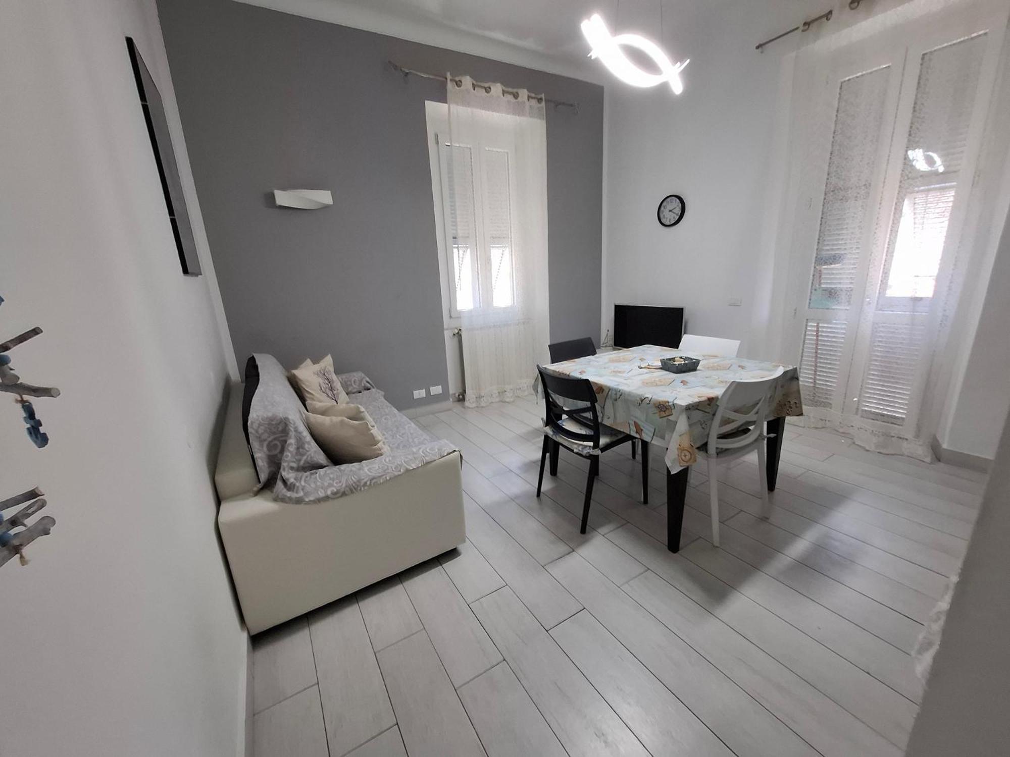 Casa Carlo Apartment ลาสเปเซีย ภายนอก รูปภาพ